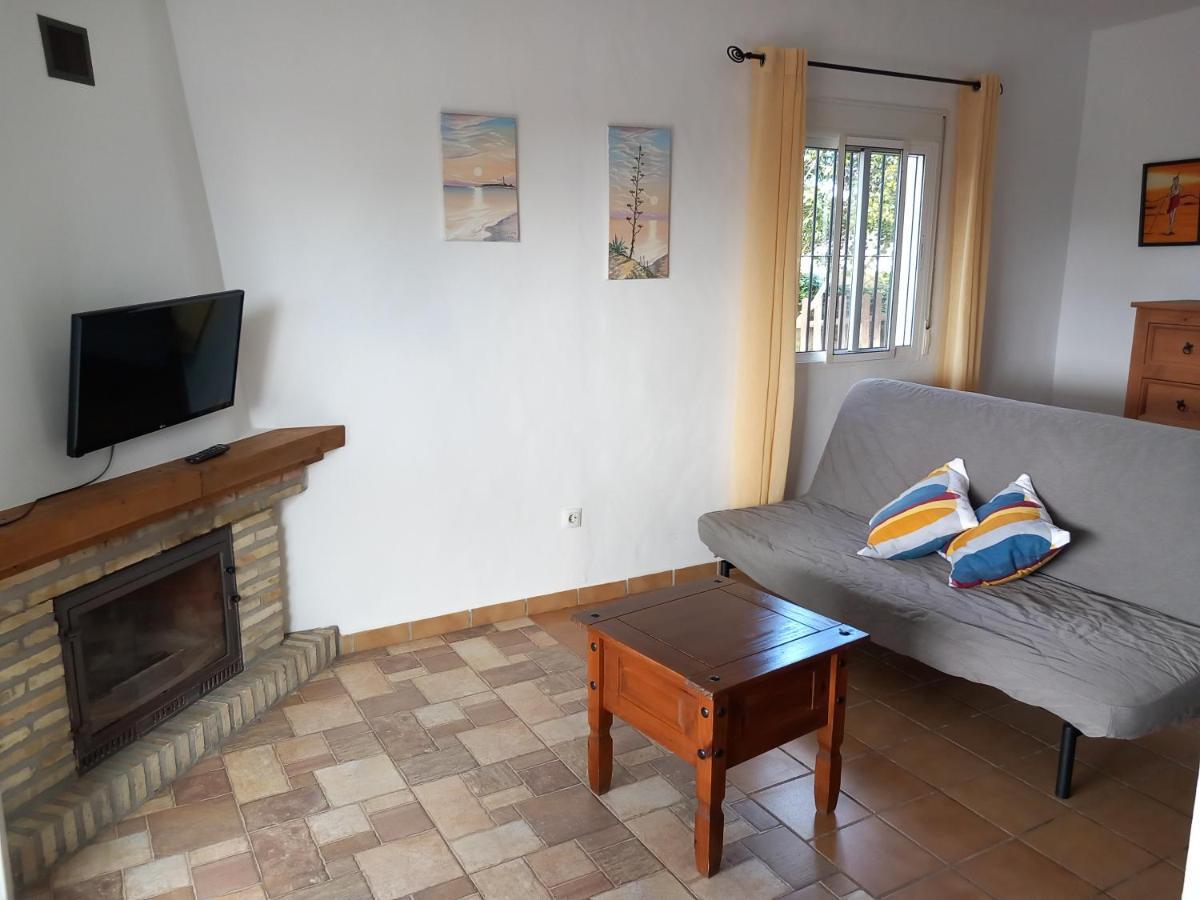 Apartamentos Cala Isabel Zahora Exterior foto